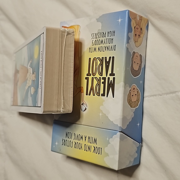 Meryl Tarot - Picture 4 of 5